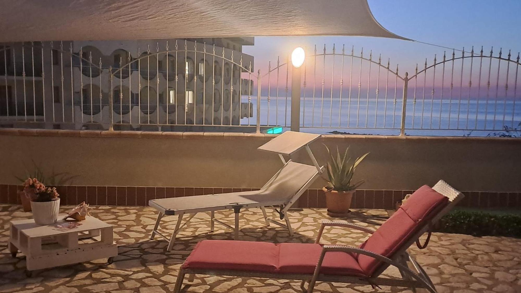 Tramonto Sul Mare Panzió Termoli Kültér fotó