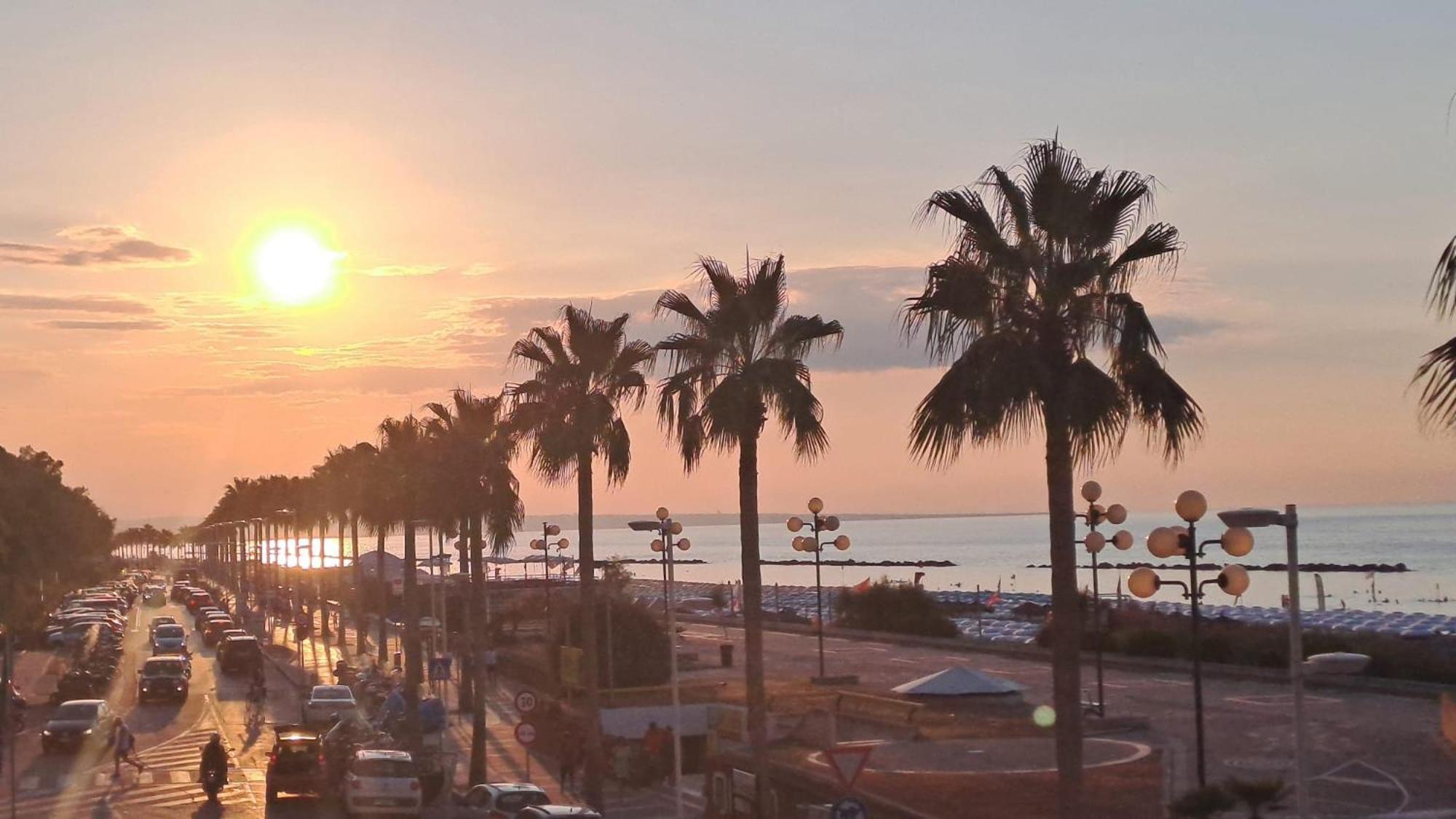 Tramonto Sul Mare Panzió Termoli Kültér fotó